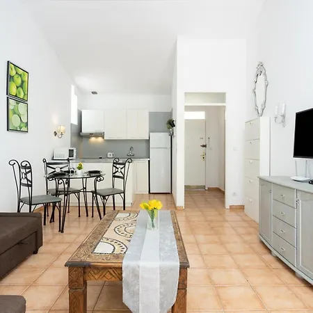 Hemeras Boutique Homes - Bungalow With Private Garden 5min From The Beach * プラヤ・デ・ラス・アメリカス